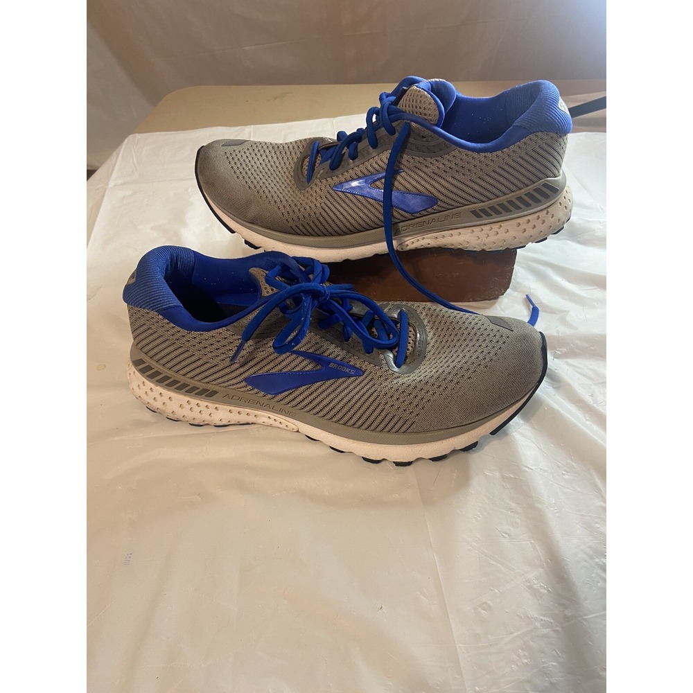Men's Brooks Adrenaline GTS 20- Gray/ Blue Running Shoes-Size 10-Great Condition